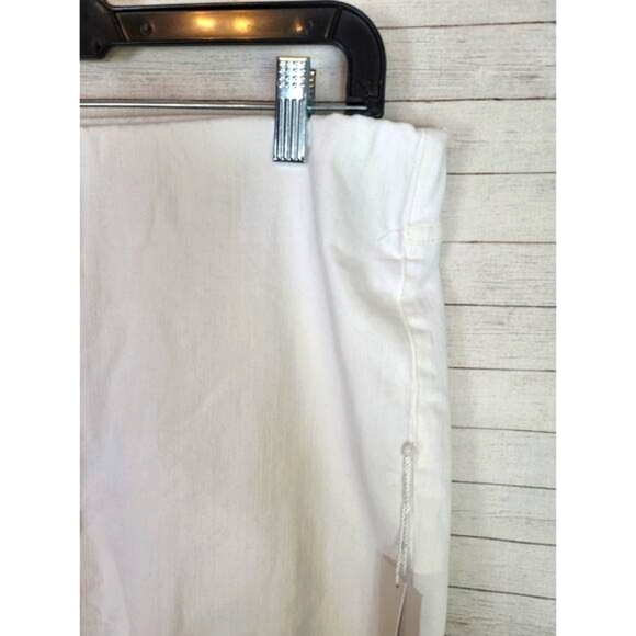 SOFT SURROUNDINGS THE ULTIMATE PULL ON SKINNY JEANS IN WHITE, SZ MEDIUM - Picture 5 of 14